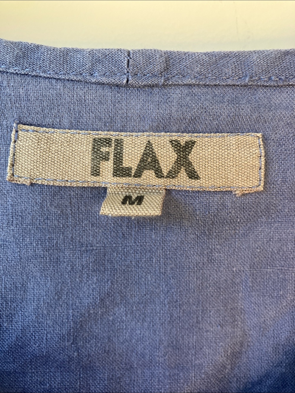 FLAX Vintage Blue Linen Flowy V-Neck Top w/ White Daisy Customization Size M - Picture 2 of 11